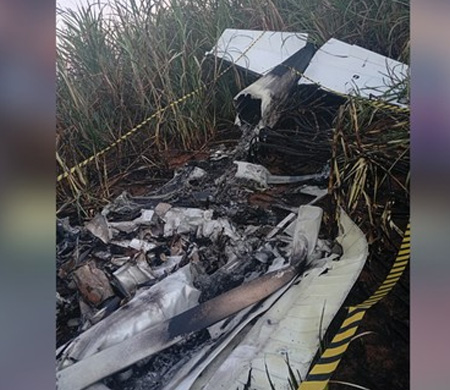 Brezilya'da küçük uçak düştü; 1 ölü