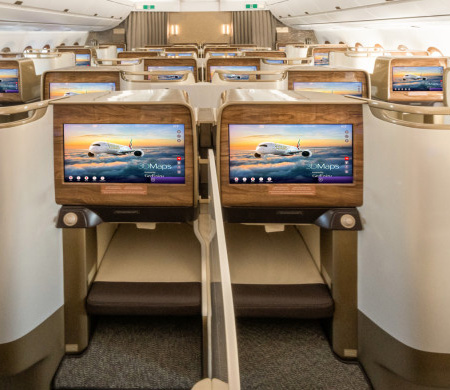 Emirates, A350 Uçağını Paris Airshow'da Tanıttı