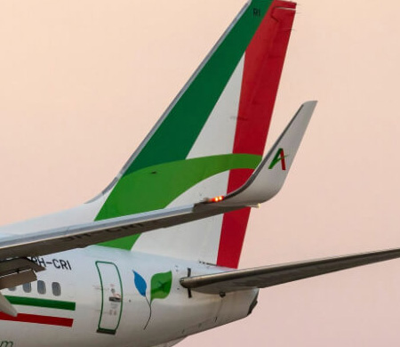 Aeroitalia, O Uçuşlarını Devralıyor