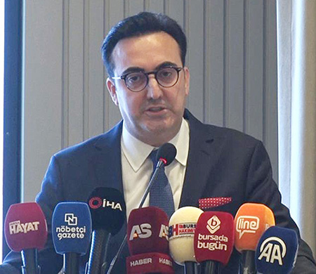İlker Aycı uzun süre sonra ortaya çıktı