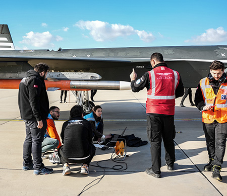 Bayraktar KIZILELMA Gökdoğan füzesi ile buluştu