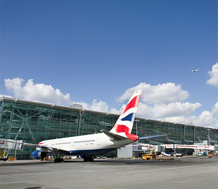 Heathrow Havalimanı'nda skandal!