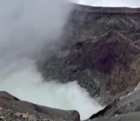 Kayıp helikopterin enkazına ulaşıldı