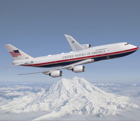 Air Force One yeni imajıyla göklerde olacak