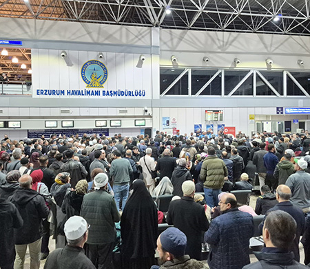 Erzurum’da ilk hac kafilesi dualarla uğurlandı