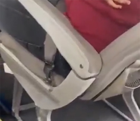 Uçakta türbülans paniği!