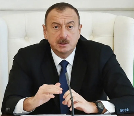 Aliyev'den Uçak Düşürme İddiası ve Barış Mesajı