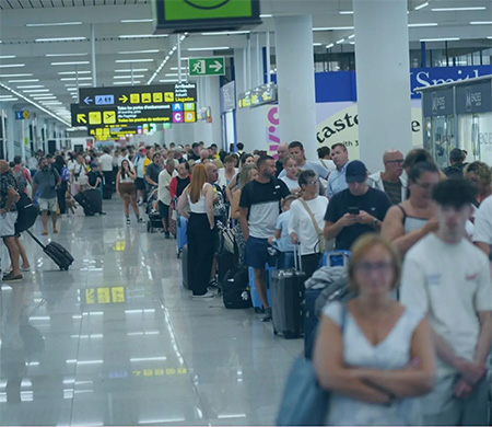 İki havalimanında drone kâbusu!