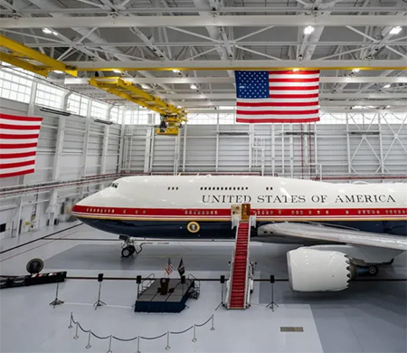 Katar'ın Trump'a hediyesi yeni Air Force One tanıtıldı