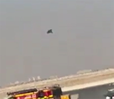 Dubai Airshow'daki kaza anı kamerada!