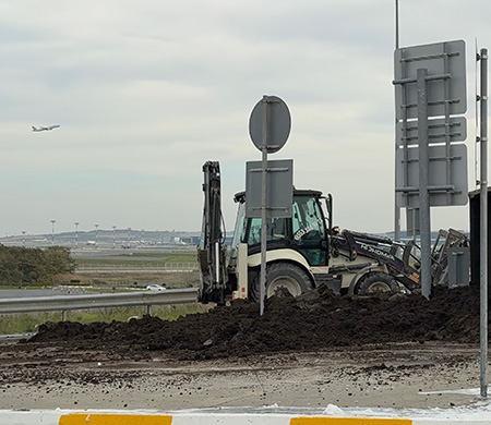 İstanbul Havalimanı kargo terminali girişinde kaza!