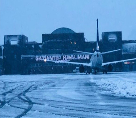 Gaziantep Havalimanı uçuşlara kapandı