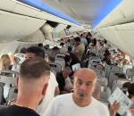 Yolcular SunExpress uçağında ecel terleri döktü