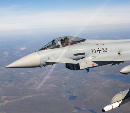 Alman Eurofighter’lar Baltık’ta Rus Uçağını Önledi
