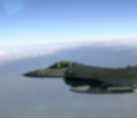Almanya'da F-16 düştü!