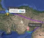 Ajet uçağı divert etti; Yolcular otobüslerle yollarda kaldı!