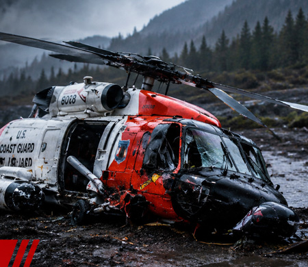 Sahil Güvenlik Helikopteri Düştü: 4 yaralı!