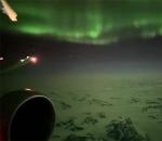 Kuzey ışıkları B777-9 kokpitinden görüntülendi