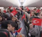 THY Teknik’ten Miniklere Hangarda 23 Nisan Sürprizi