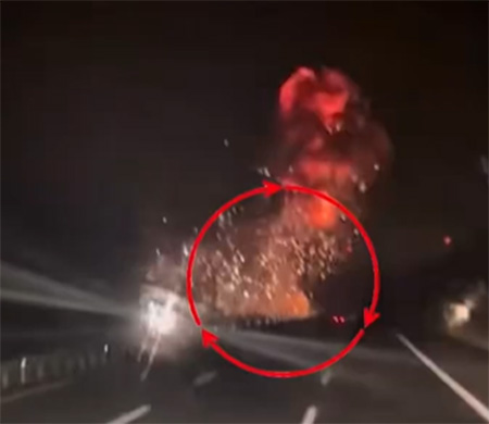 F16'nın düştüğü an böyle görüntülendi