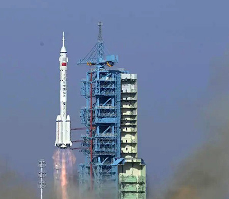 Çin, Shenzhou-22 uzay aracını yörüngeye gönderdi