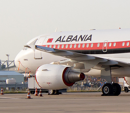 THY’den Arnavutluk’a 11,9 milyon dolarlık uçak hibesi