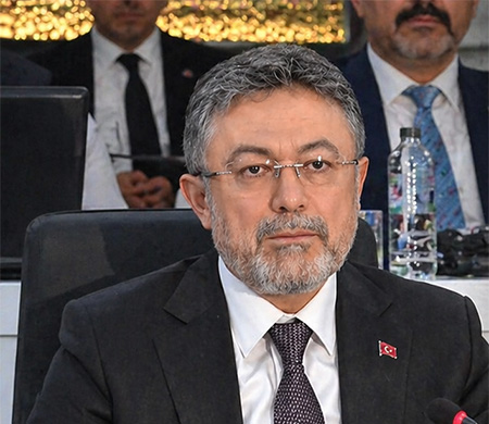 Orman yangınlarıyla 28 uçak, 119 helikopter ve 14 İHA ile mücadele edilecek