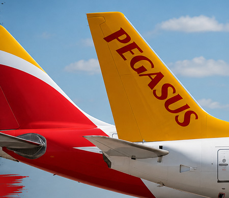 Pegasus'tan Kolombiya Hamlesi