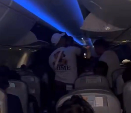 Frankfurt–İzmir uçuşunda kural ihlali kameralara yansıdı