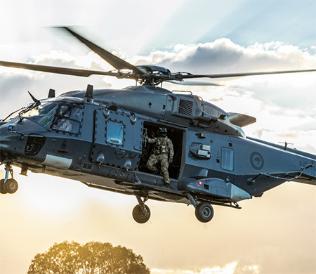 NH90 helikopterinin yeni versiyonu uçuş testlerine başladı