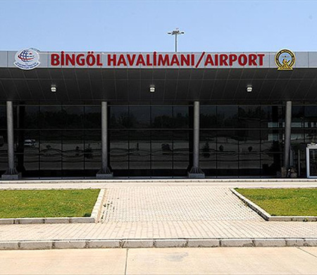 Umre dönüşü havalimanında hayatını kaybetti