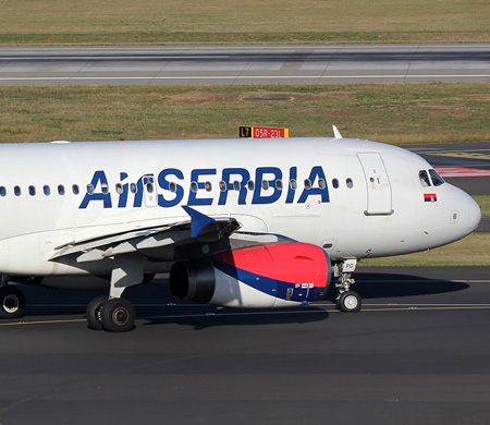 Yolcu uçağı kalkıştan vazgeçti: Pist geçici olarak kapatıldı