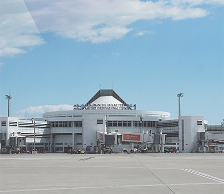 Antalya'da Dış Hatlar terminal 1 hizmete giriyor