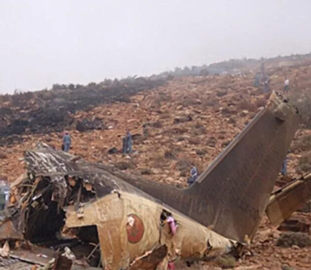 Fas'ta askeri uçak düştü: 2 pilot hayatını kaybetti!