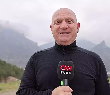 Ünlü televizyoncudan THY'ye 'su' isyanı!