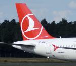 THY uçağı kalkıştan kısa süre sonra geri döndü!