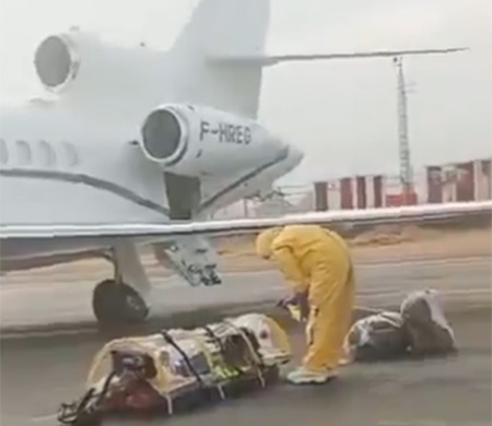 Ebola Alarmı Havalimanına Taşındı