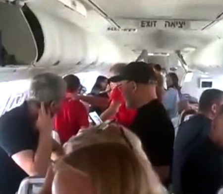 El Al'a ait yolcu uçağı Antalya'ya acil iniş yaptı