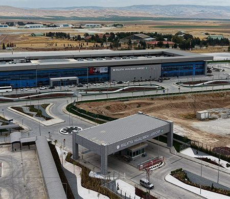 Malatya Havalimanı yeni terminaline kavuştu