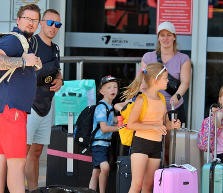 Rusya’da yurt dışı tatil hesapları zorlaştı: Türkiye ve Mısır öne çıkıyor