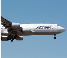 Heathrow'a 8 ay sonra B747 indi