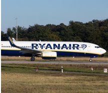 Ryanair uçağına bomba ihbarı